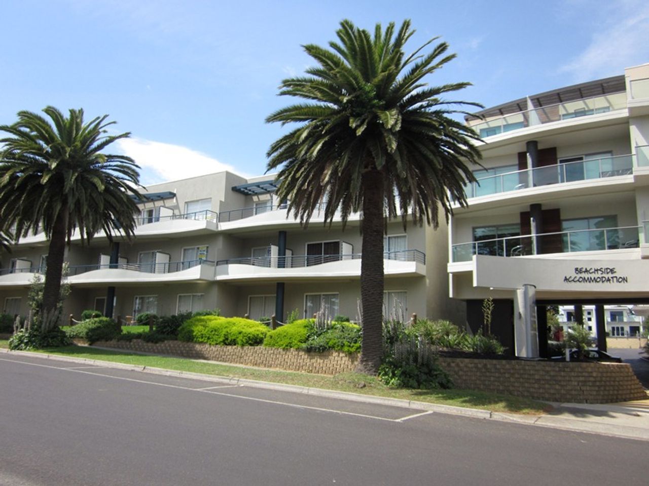 The Waves Oasis